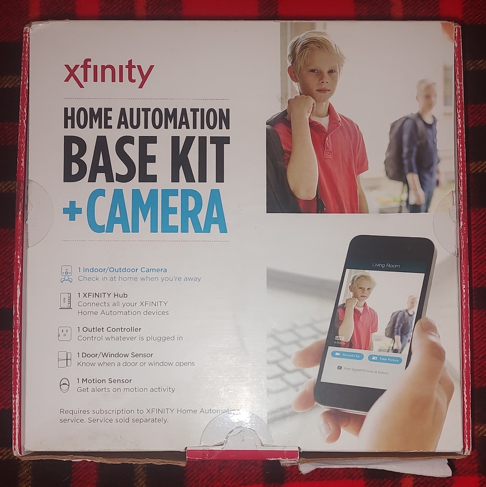 Xfinity Home Automation Base Kit + Indoor/Outdoor Camera Xfinity Hub Outlet Cont